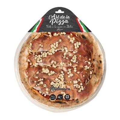 Artisanal Pizza 'Montanara' (Speck, Gorgonzola and Mozzarella)