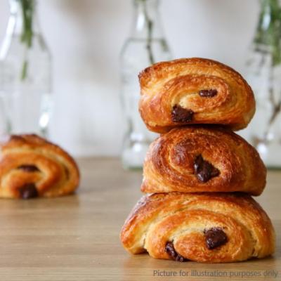 Ready-to-Bake Pain Au Chocolat